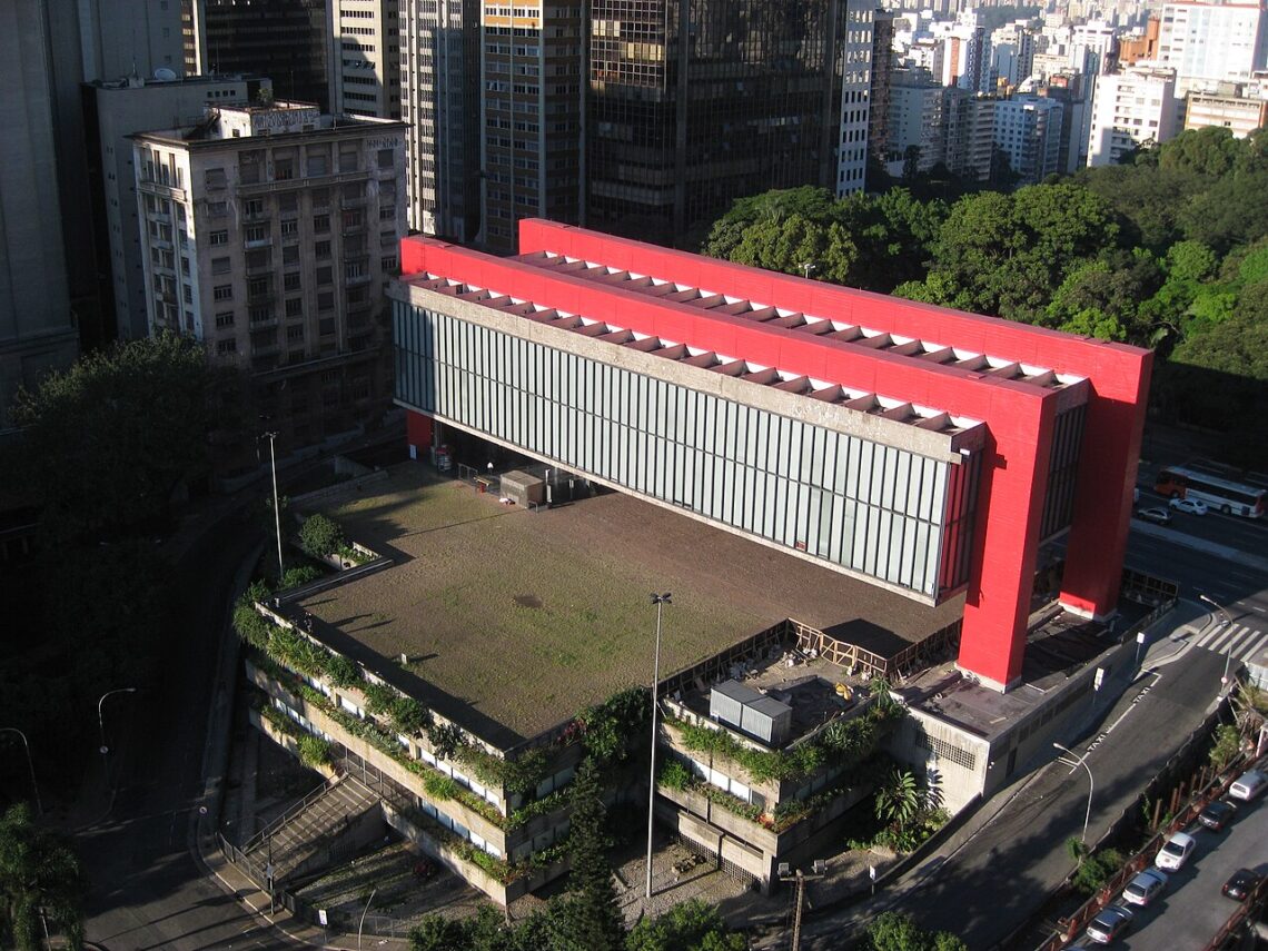 São Paulo Museum Of Art (Masp) / Lina Bo Bardi | Classics On Architecture Lab 26 São paulo museum of art (masp) / lina bo bardi | classics on architecture lab