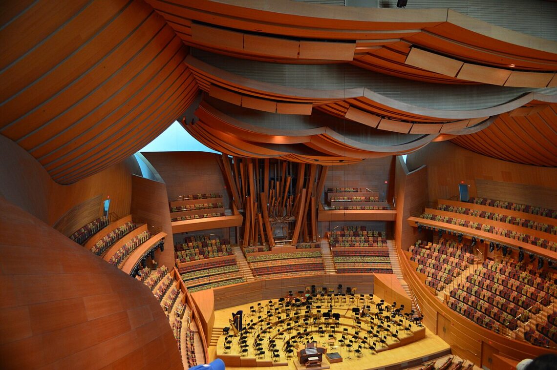 Walt disney concert hall / gehry partners | classics on architecture lab