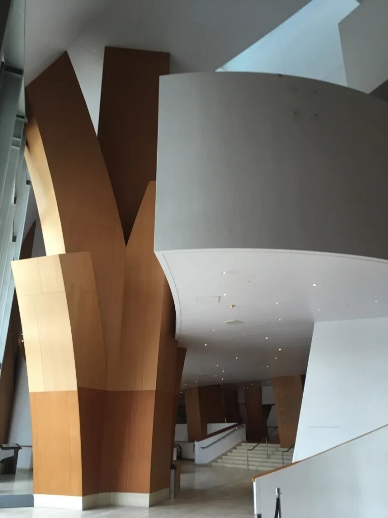 Walt disney concert hall / gehry partners | classics on architecture lab
