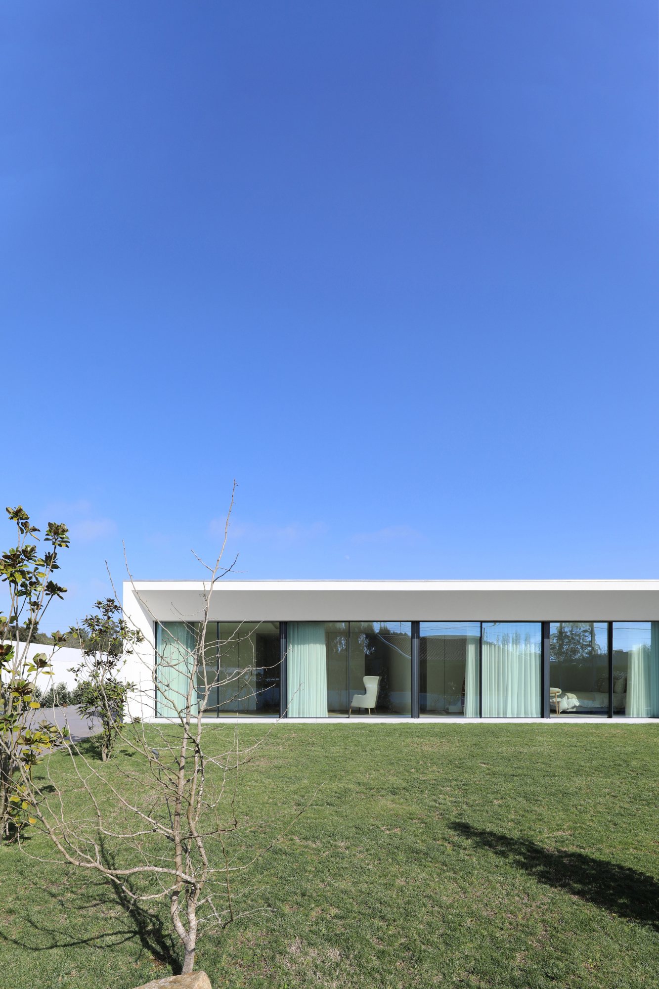 Argivai 4 house / raulino silva architect