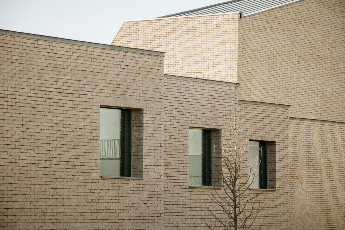 Simone Veil School Complex And Dojo / Badia Berger Architectes 4 Simone veil school complex and dojo / badia berger architectes