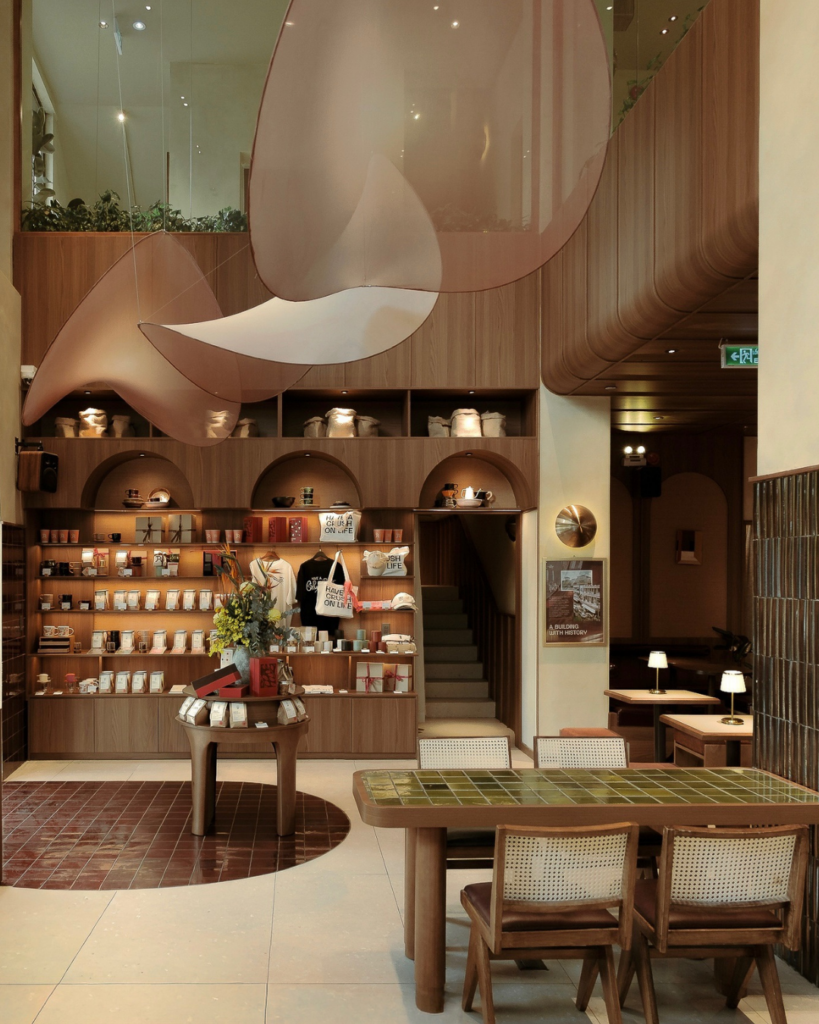 The Running Bean Ben Thanh / Nu Architecture &Amp; Design 21 The running bean ben thanh / nu architecture & design