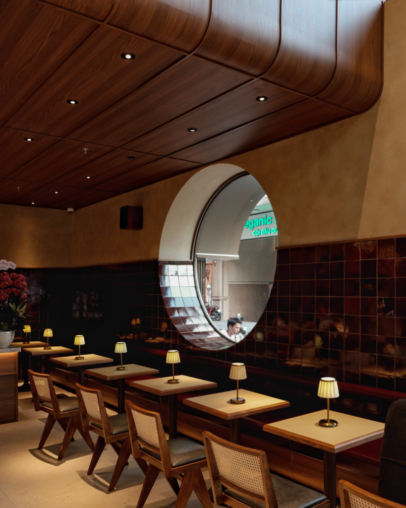 The Running Bean Ben Thanh / Nu Architecture &Amp; Design 11 The running bean ben thanh / nu architecture & design