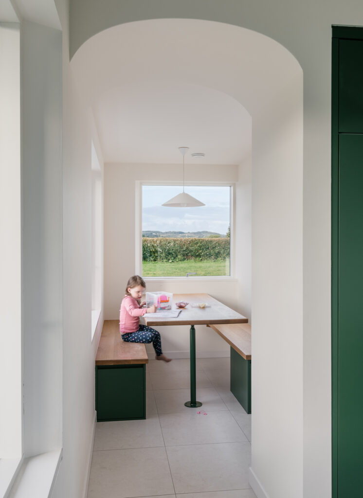 Gort uí ghaoithín / fuinneamh workshop architects