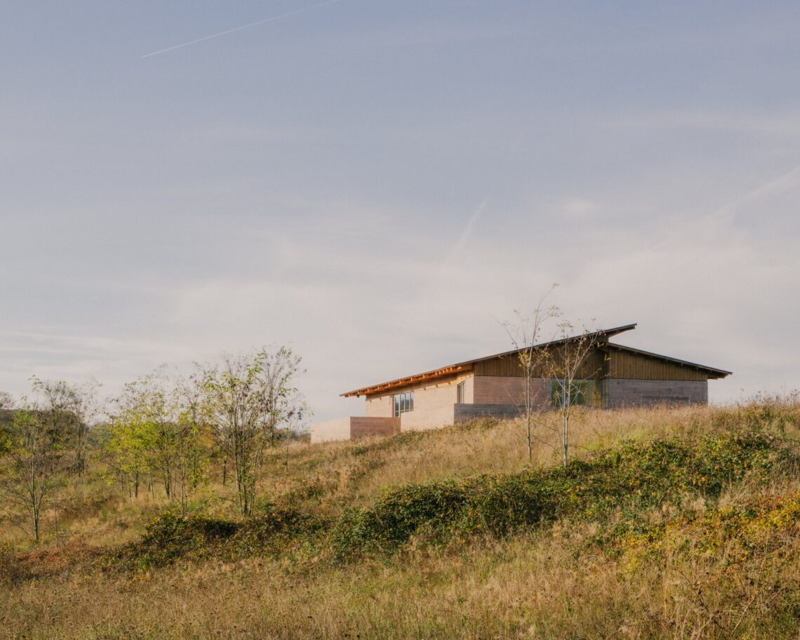 Community hall, beynes / graal
