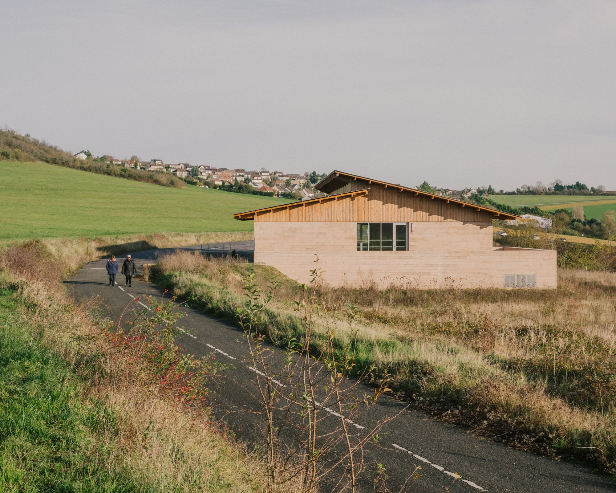Community hall, beynes / graal