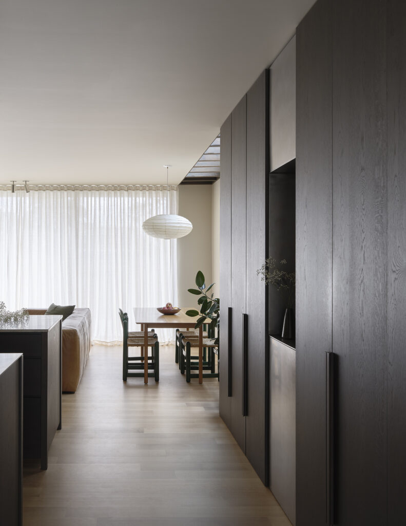 Madison park bungalow / drew shawver architecture + design
