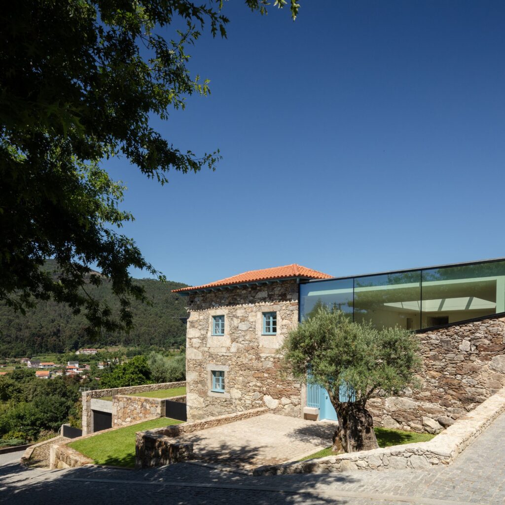 Interview With Tiago Do Vale Tiago Do Vale Architects 4 Cerdeiras house hotel / tiago do vale architects