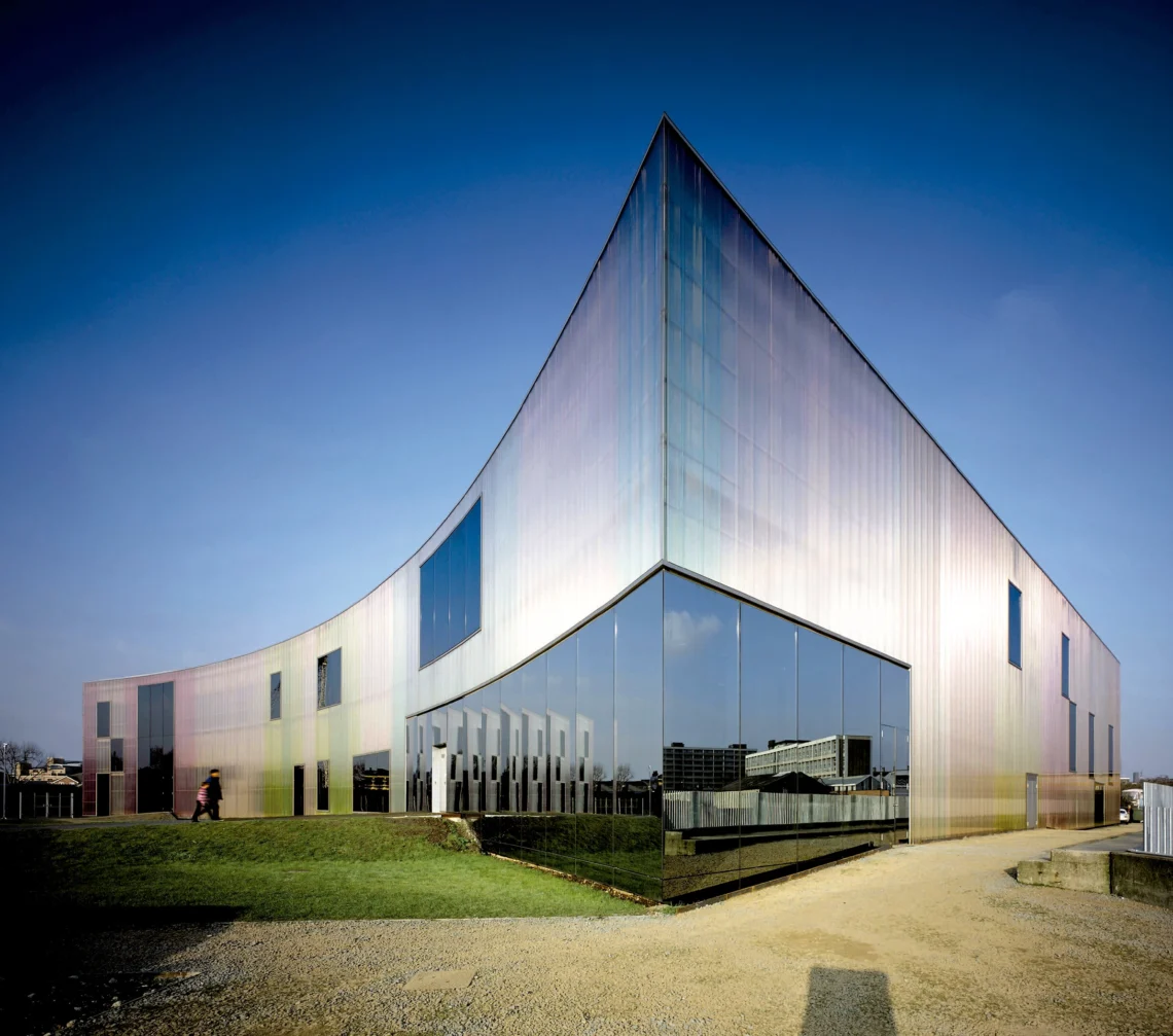 Laban dance centre herzog de meuron — the coloured polycarbonate skin 4