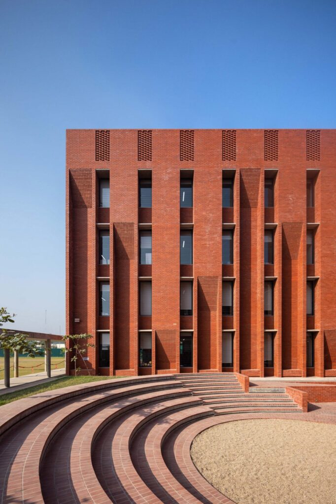 Aga khan academy / feilden clegg bradley studios + shatotto