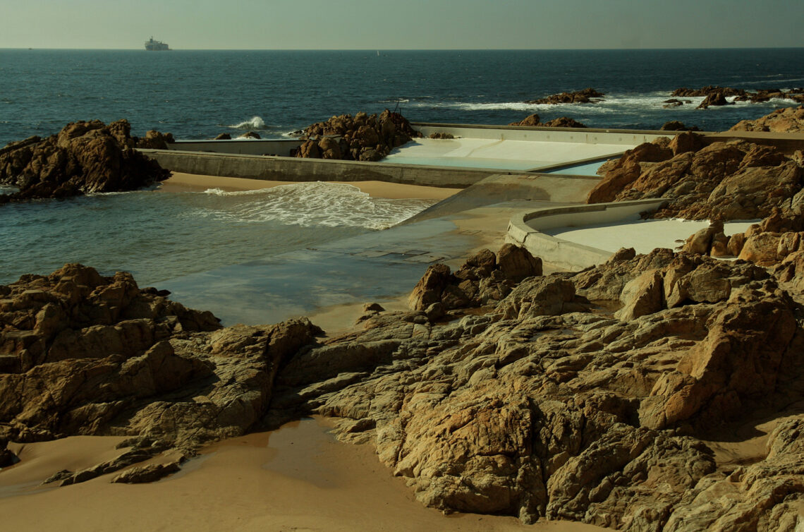 Álvaro siza vieira: biography, works, awards
