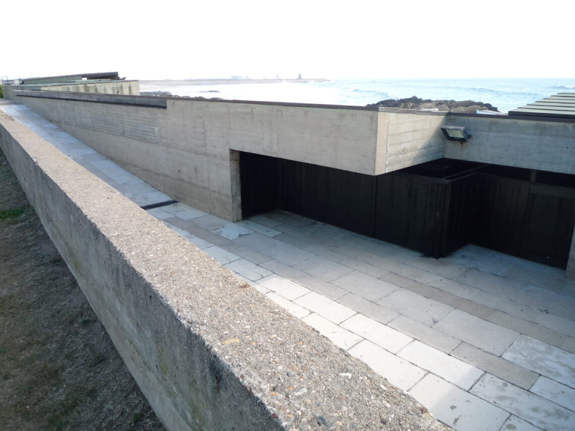 Álvaro siza vieira: biography, works, awards