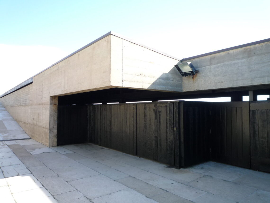 Álvaro siza vieira: biography, works, awards