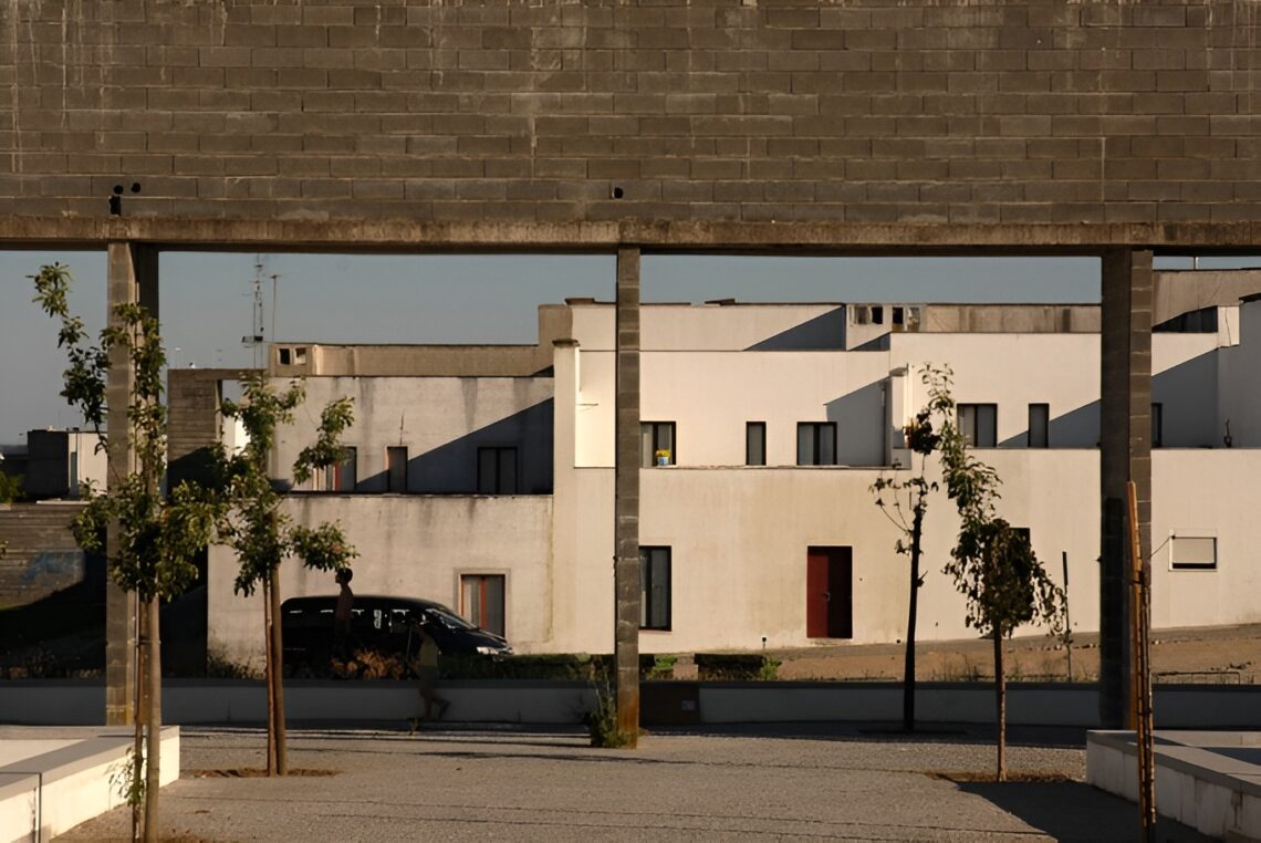 Álvaro siza vieira: biography, works, awards