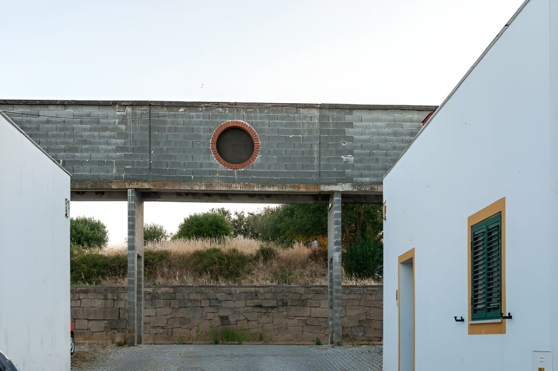 Álvaro siza vieira: biography, works, awards