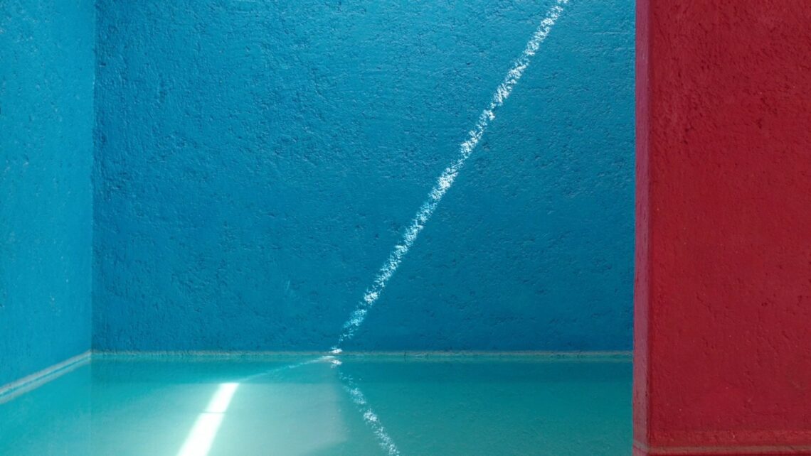 Casa gilardi luis barragan architecture mexico usa dezeen 2364 col 5 1704x959 1
