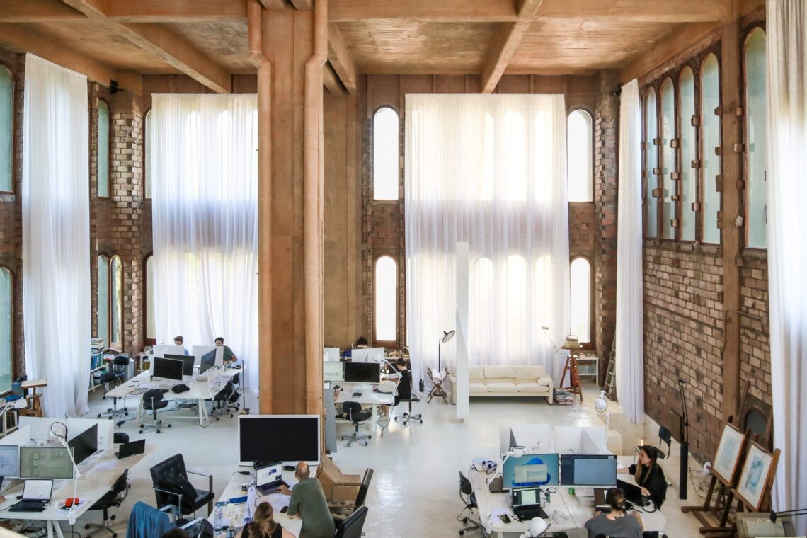 La fábrica / ricardo bofill taller de arquitectura | classics on architecture lab