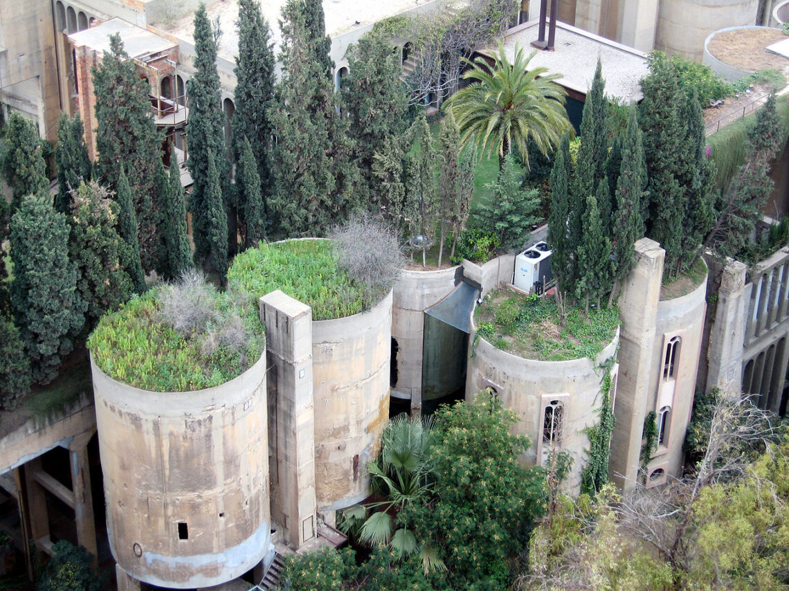 La fábrica / ricardo bofill taller de arquitectura | classics on architecture lab