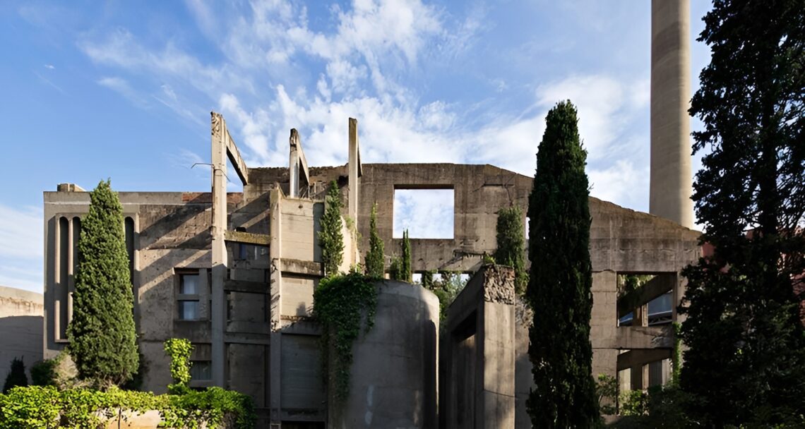 La fábrica / ricardo bofill taller de arquitectura | classics on architecture lab