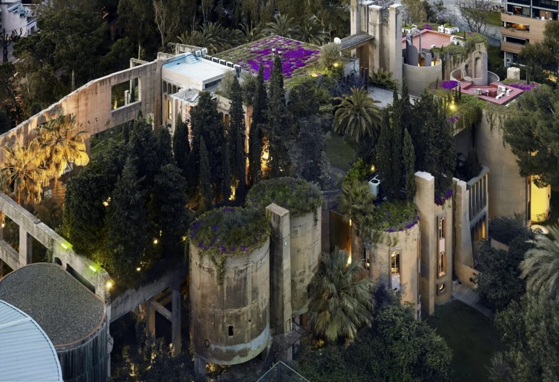 La fábrica / ricardo bofill taller de arquitectura | classics on architecture lab