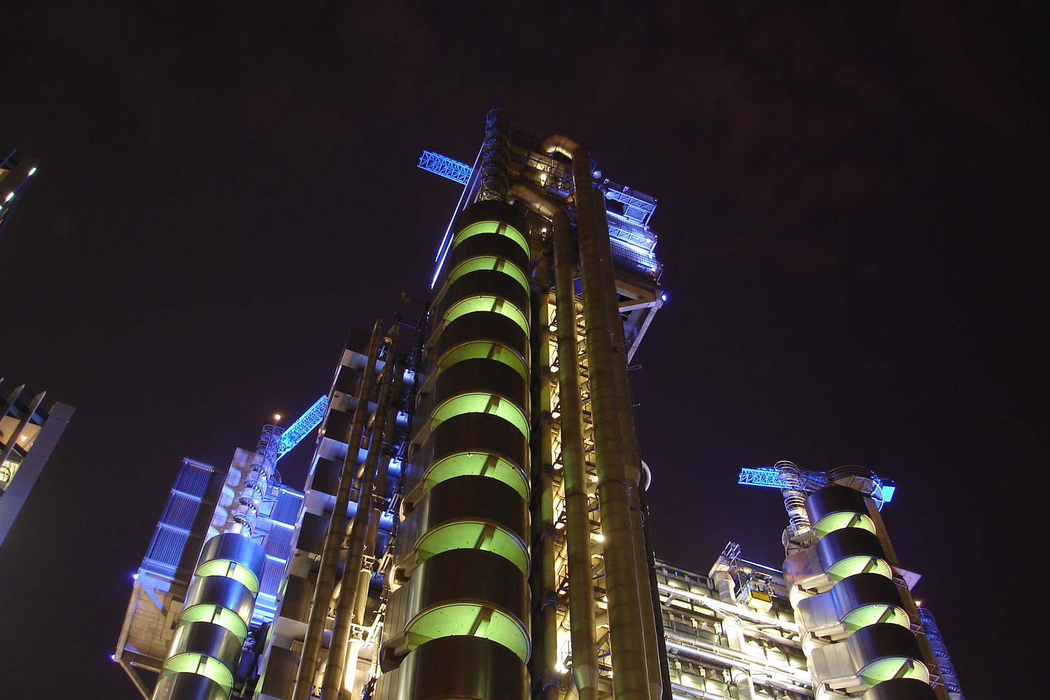 Lloyd's of london building / richard rogers | classics on architecture lab