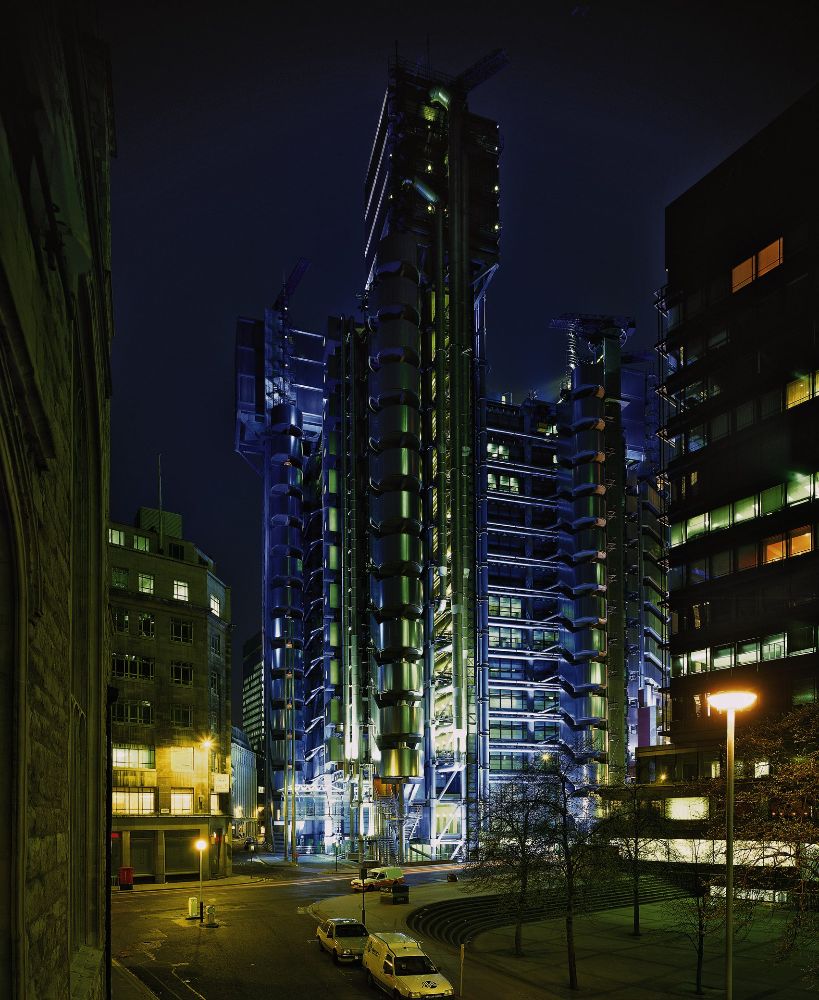 Lloyd's of london building / richard rogers | classics on architecture lab