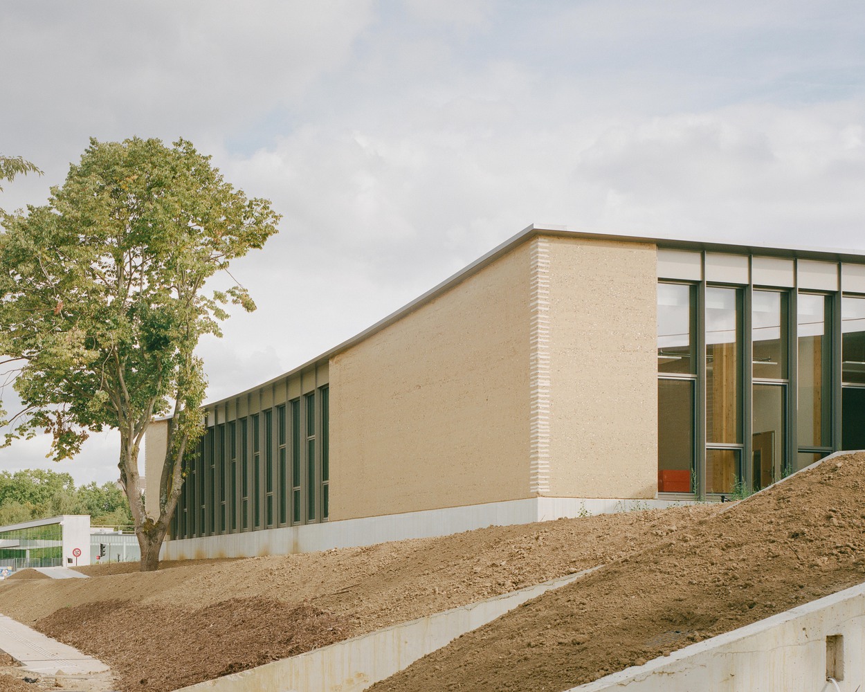 Parc-Des-Loges-Childhood-And-Sports-Center-Hemaa_1 Parc des loges childhood and sports center / hemaa architectes