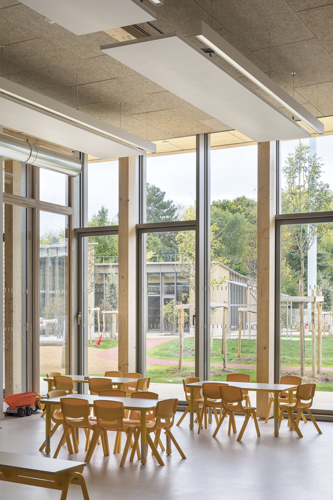 Parc Des Loges Childhood And Sports Center / Hemaa Architectes 18 Parc des loges childhood and sports center / hemaa architectes