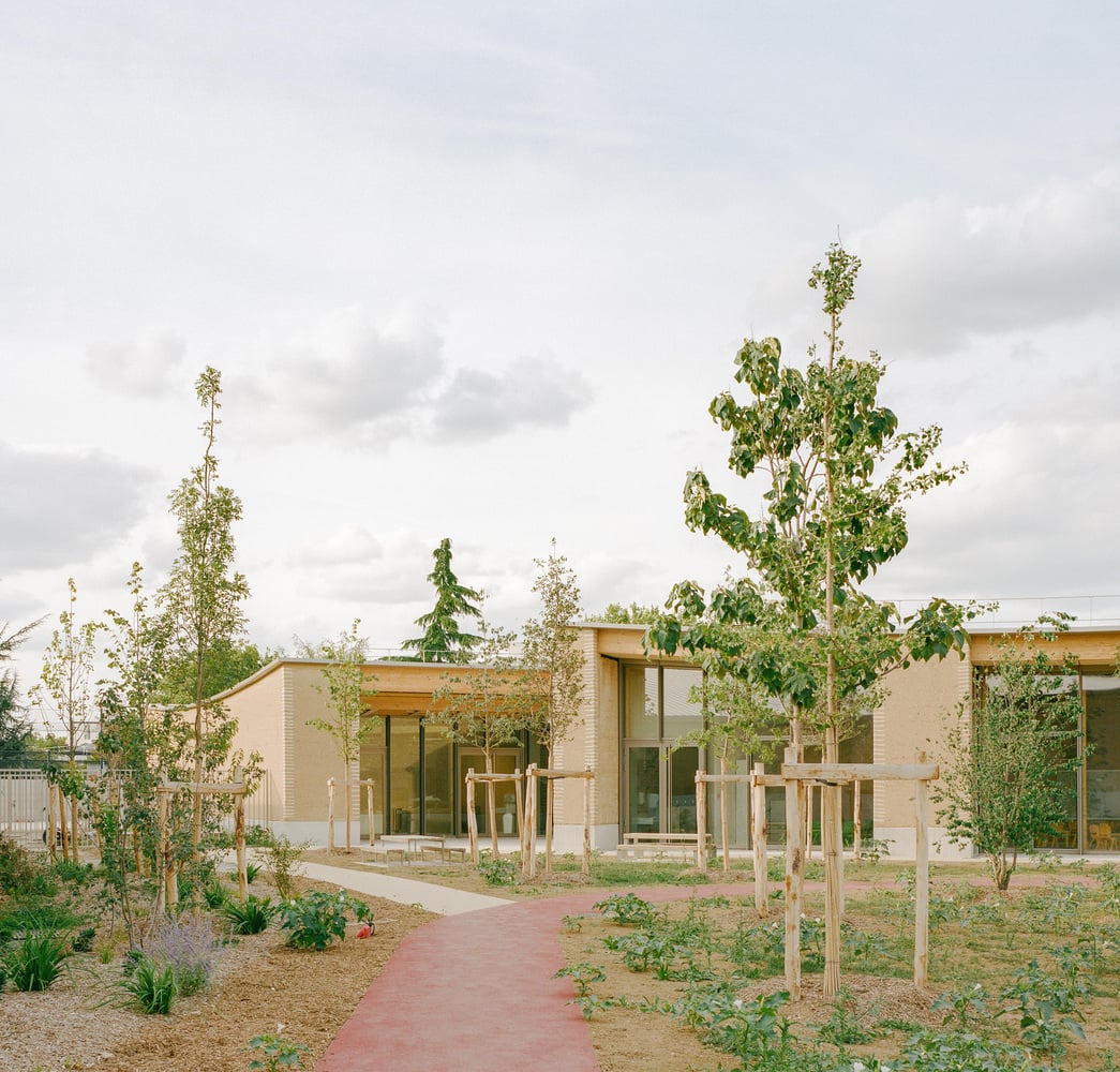 Parc-Des-Loges-Childhood-And-Sports-Center-Hemaa_9 Parc des loges childhood and sports center / hemaa architectes