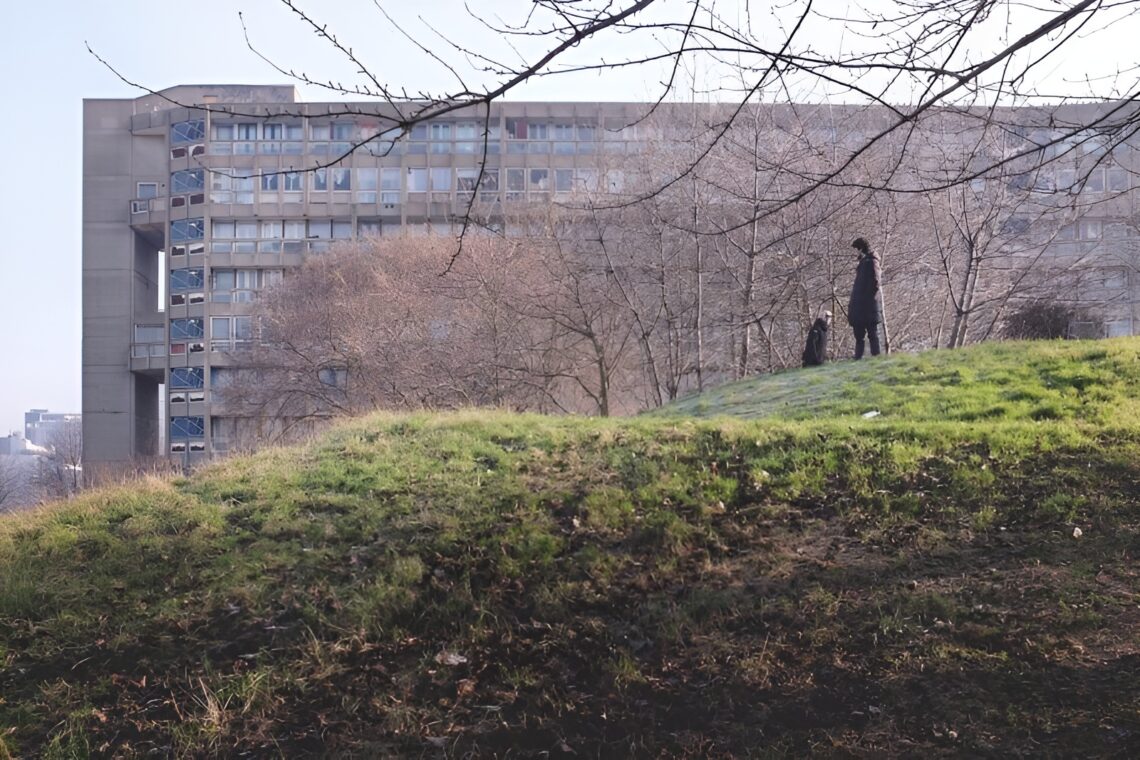 Robin hood gardens / alison and peter smithson | classics on architecture lab