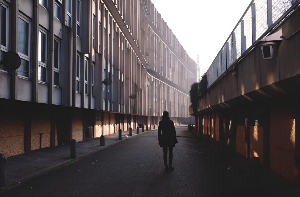 Robin hood gardens / alison and peter smithson | classics on architecture lab