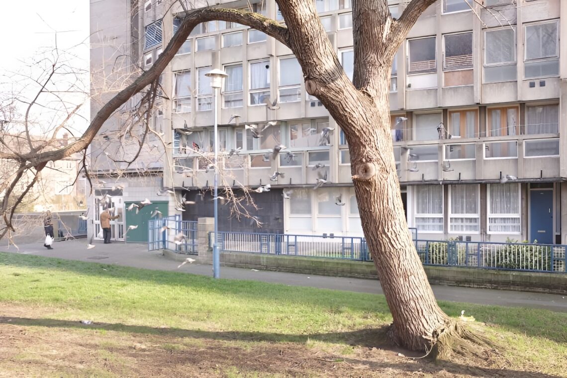 Robin hood gardens / alison and peter smithson | classics on architecture lab