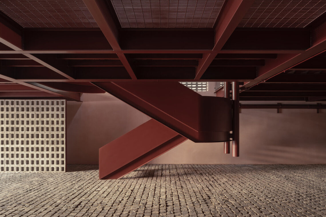 Rosadoce commercial building / reims 502