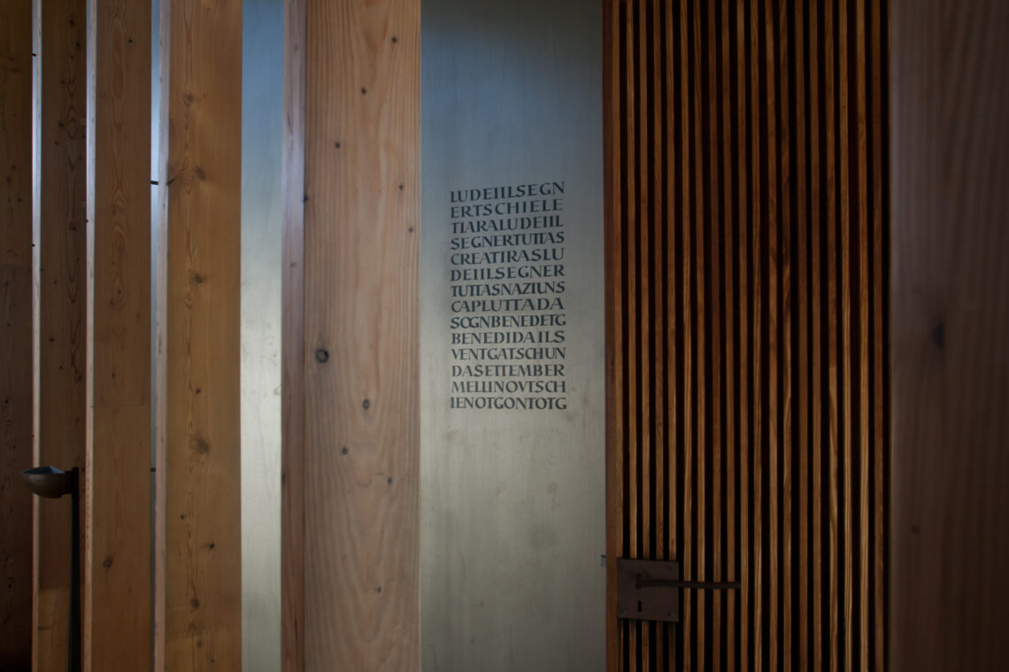 Saint benedict chapel / peter zumthor | classics on architecture lab