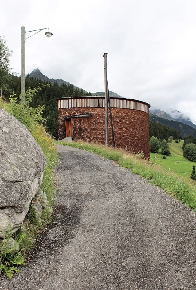 Saint benedict chapel / peter zumthor | classics on architecture lab