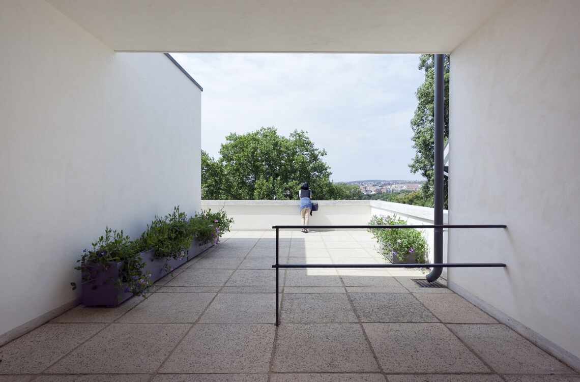 Villa tugendhat / mies van der rohe | classics on architecture lab