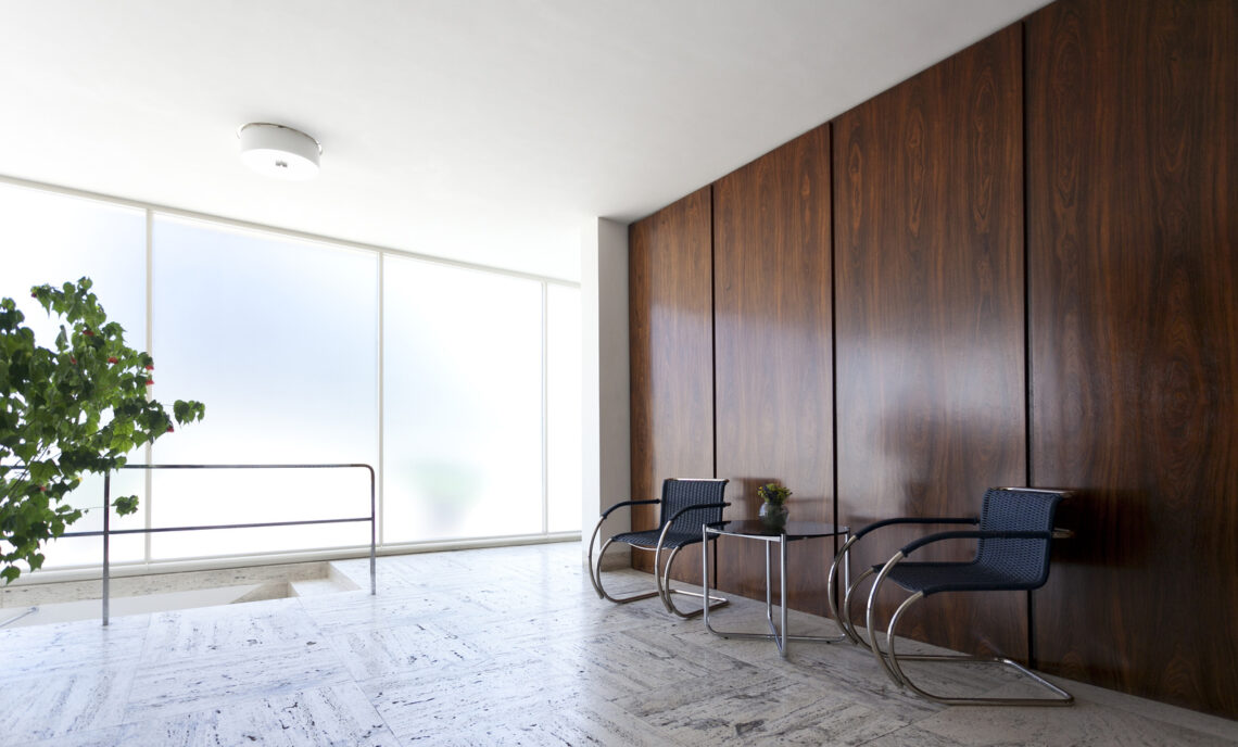 Villa tugendhat / mies van der rohe | classics on architecture lab