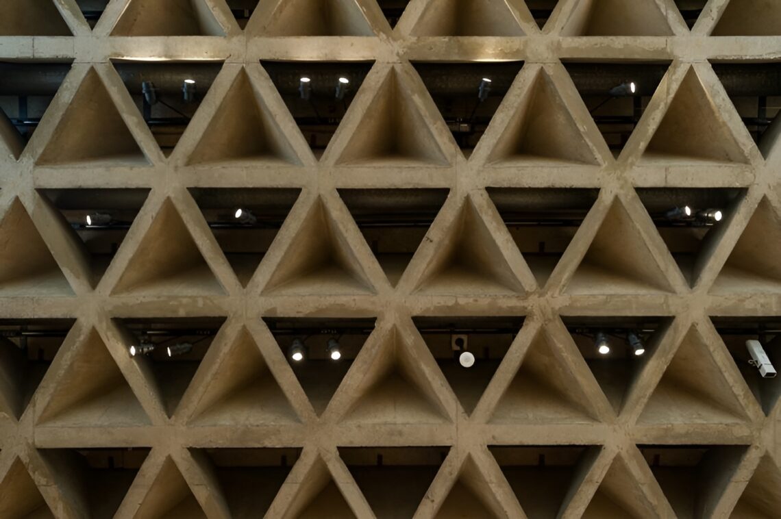 Yale University Art Gallery / Louis Kahn | Classics On Architecture Lab 74 Yale university art gallery / louis kahn | classics on architecture lab