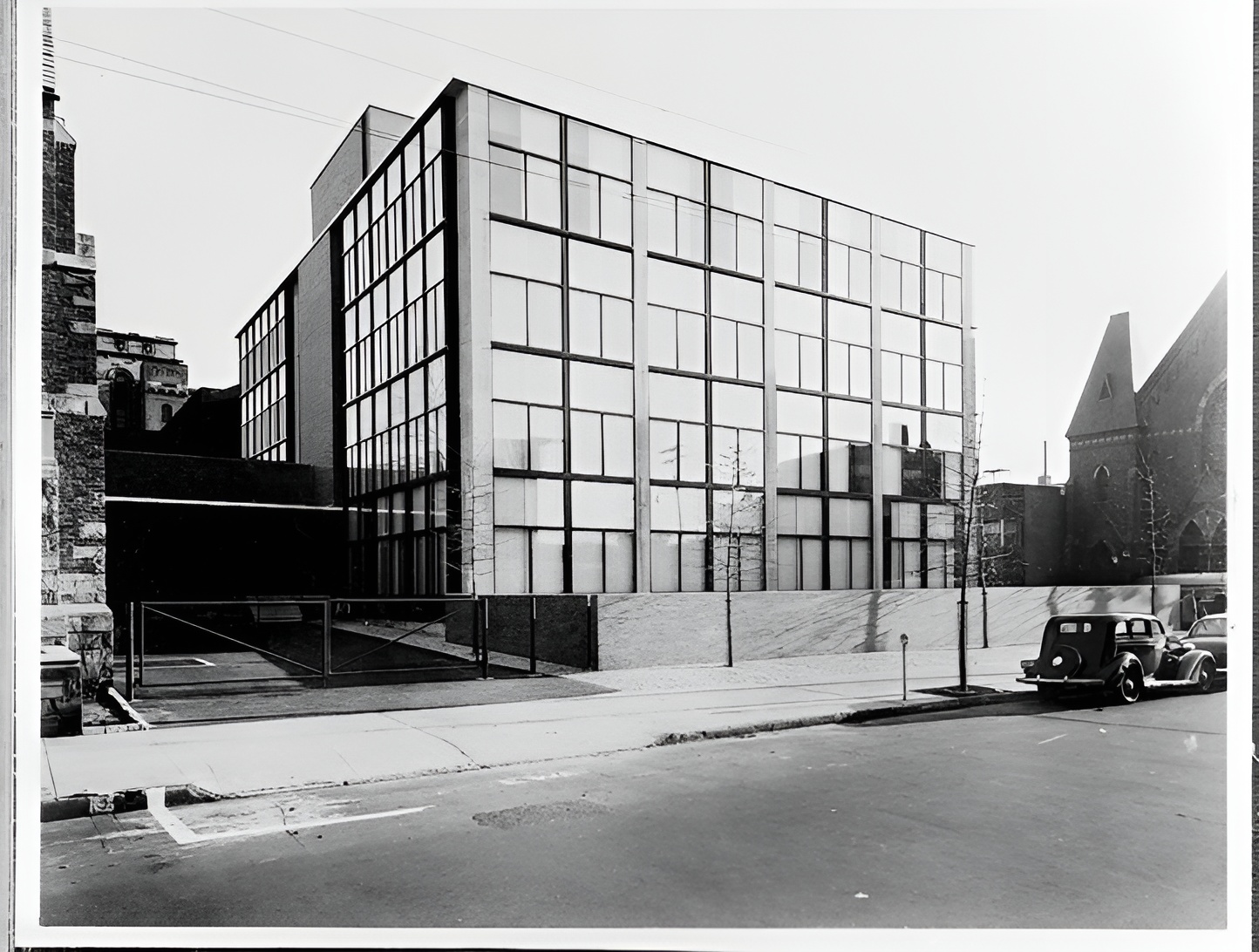 Yale-University-Art-Gallery-Louis-Kahn-Classics-On-Architecture-Lab-72 Yale university art gallery / louis kahn | classics on architecture lab
