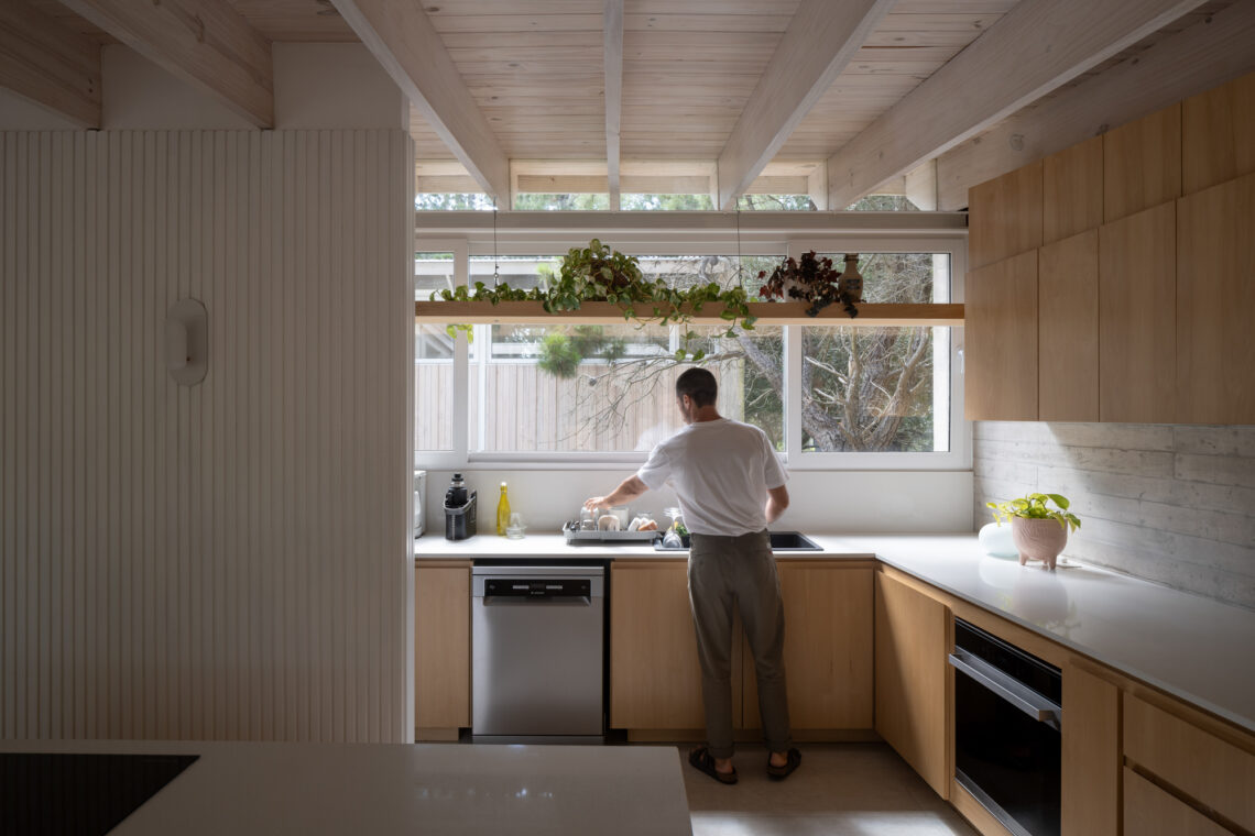 House H1 / Taranti Arq Studio 23 House h1 / taranti arq studio