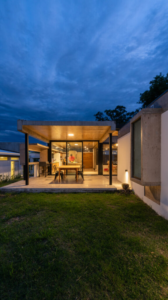Casa pala / gira – oficina de arquitectura y paisajismo