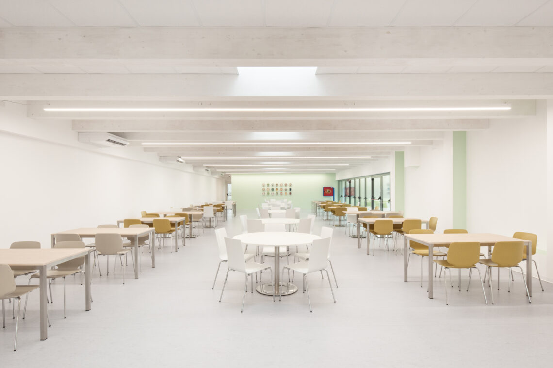 Sissa school complex / aaa office