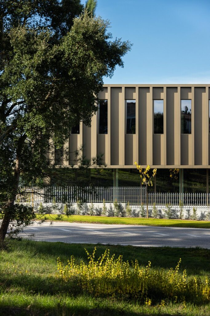 Interview With Paulo Seco Of Impare Arquitectura 5 Novo edifรญcio-sede prf / impare arquitectura