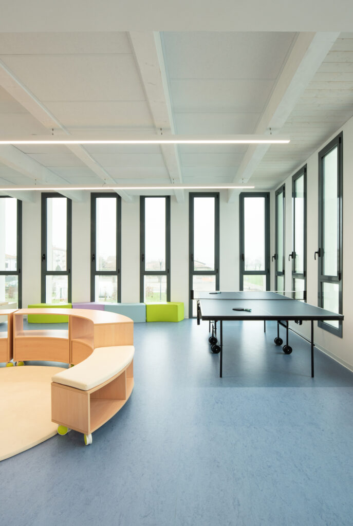 Sissa school complex / aaa office