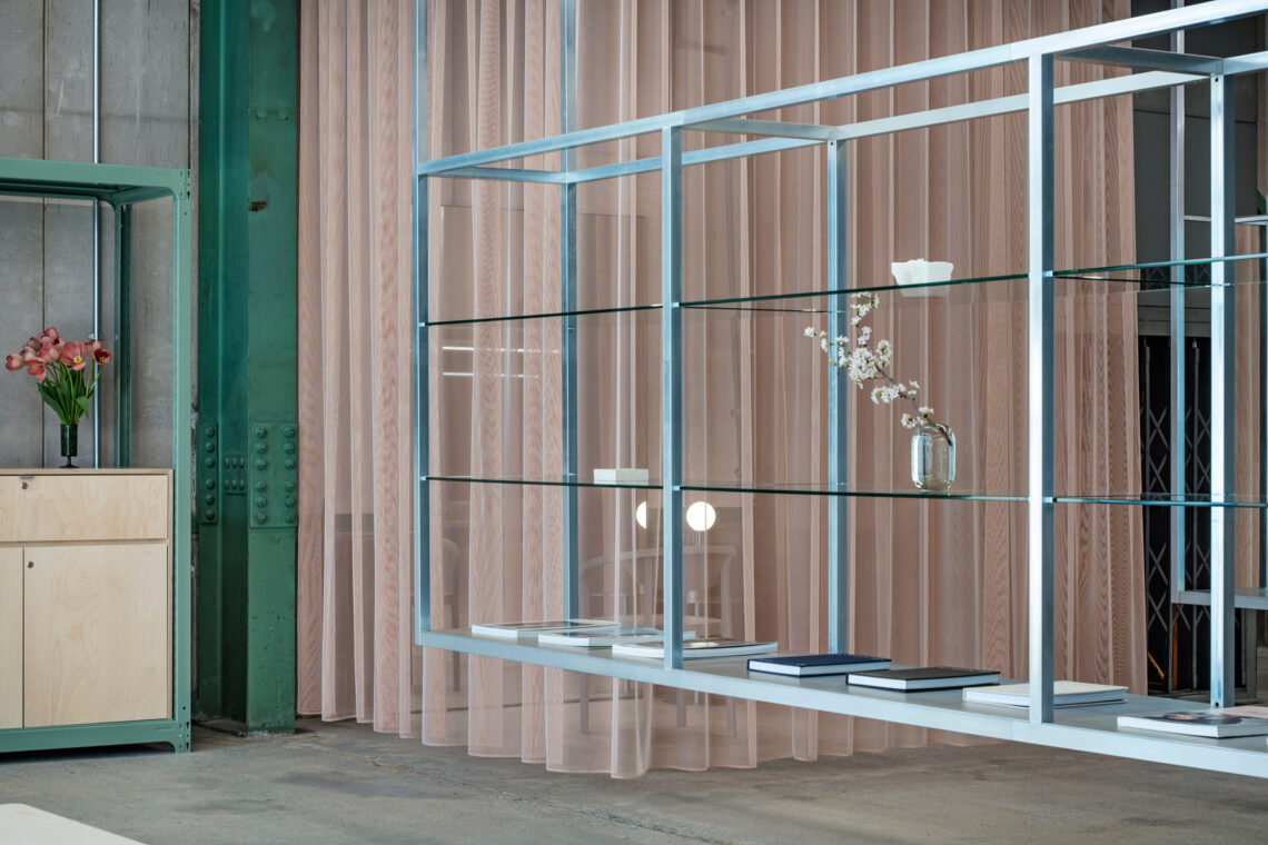 Unravel Hair Salon / Atelier Write 27 Unravel hair salon / atelier write
