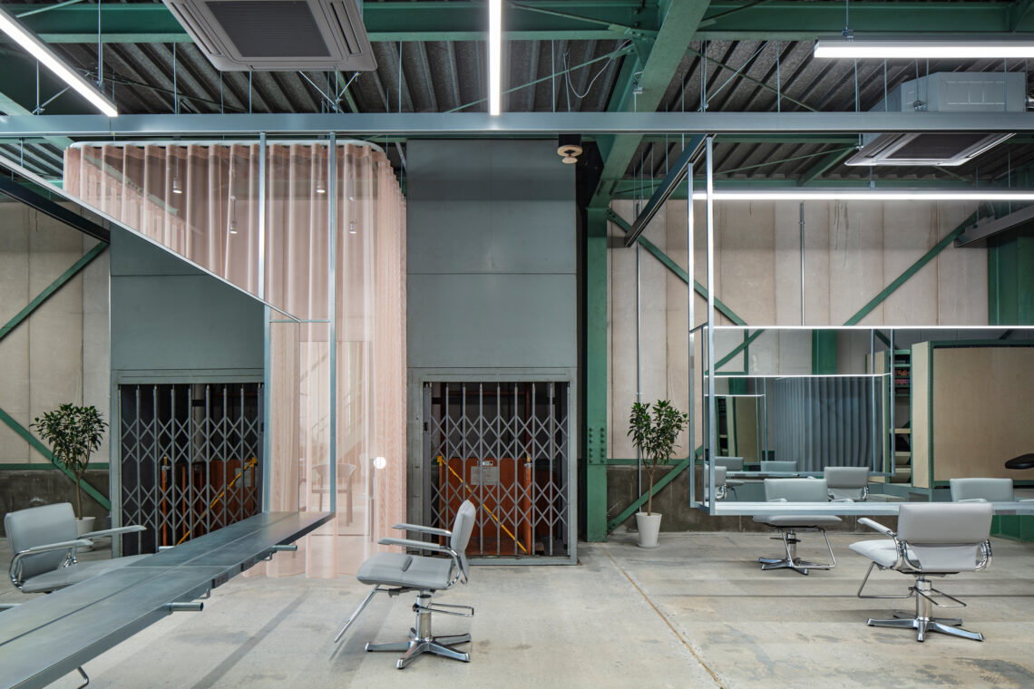Unravel Hair Salon / Atelier Write 3 Unravel hair salon / atelier write