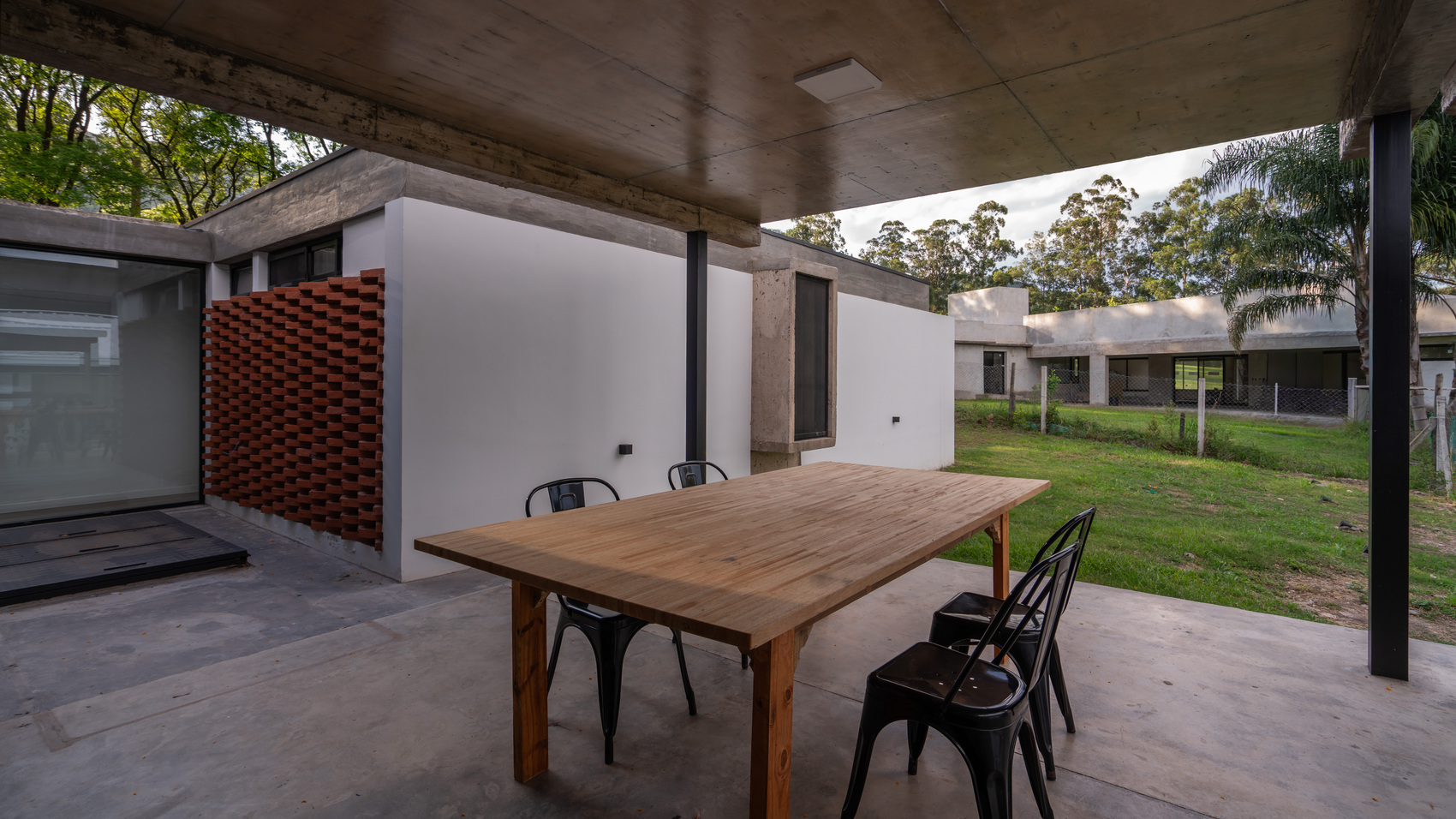 Casa pala / gira – oficina de arquitectura y paisajismo