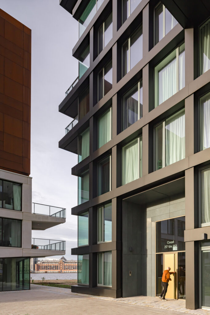 Kaap / Powerhouse Company + Orange Architects + Next Architects 1 Kaap / powerhouse company+orange architects+next architects