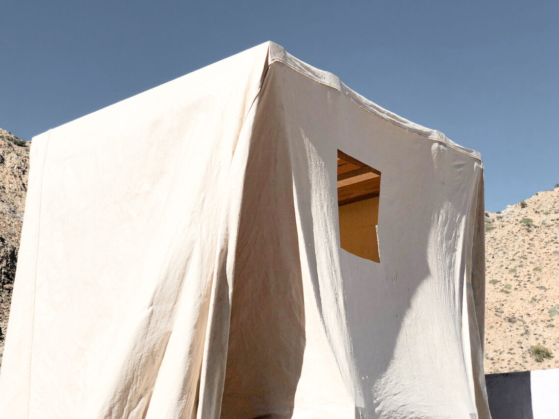 Ghost house installation / i/thee