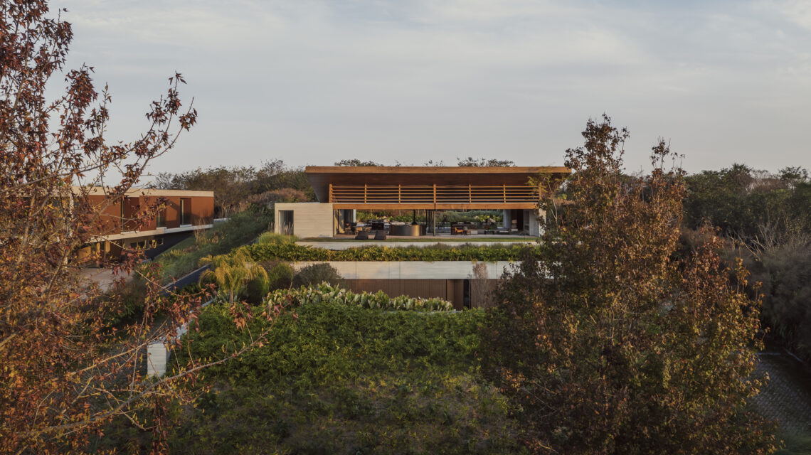 Baroneza House / Studio Arthur Casas 5 Baroneza house / studio arthur casas